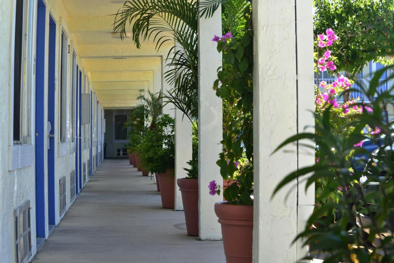 Americas Best Value Inn Bradenton-Sarasota Eksteriør billede