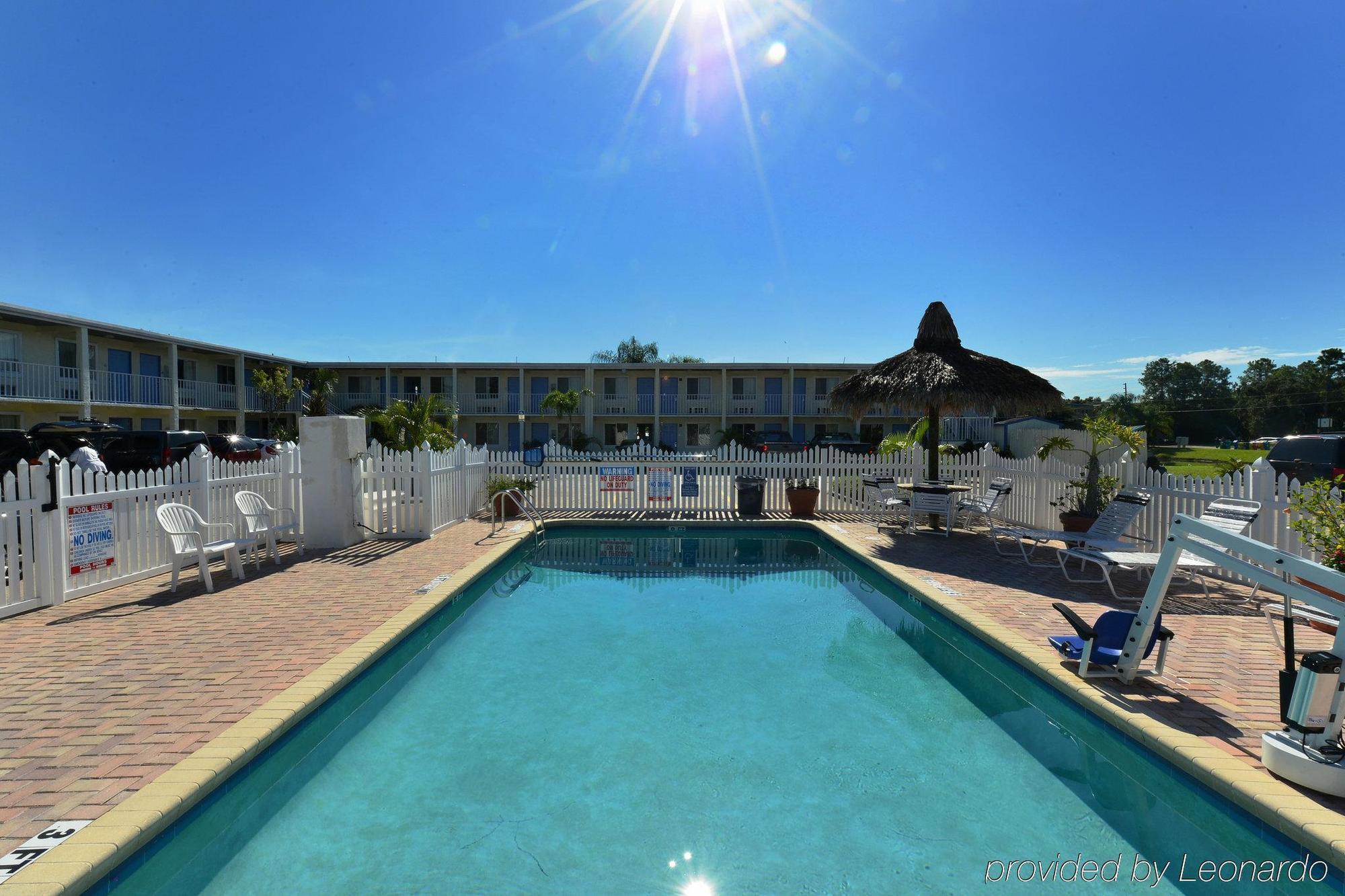 Americas Best Value Inn Bradenton-Sarasota Eksteriør billede