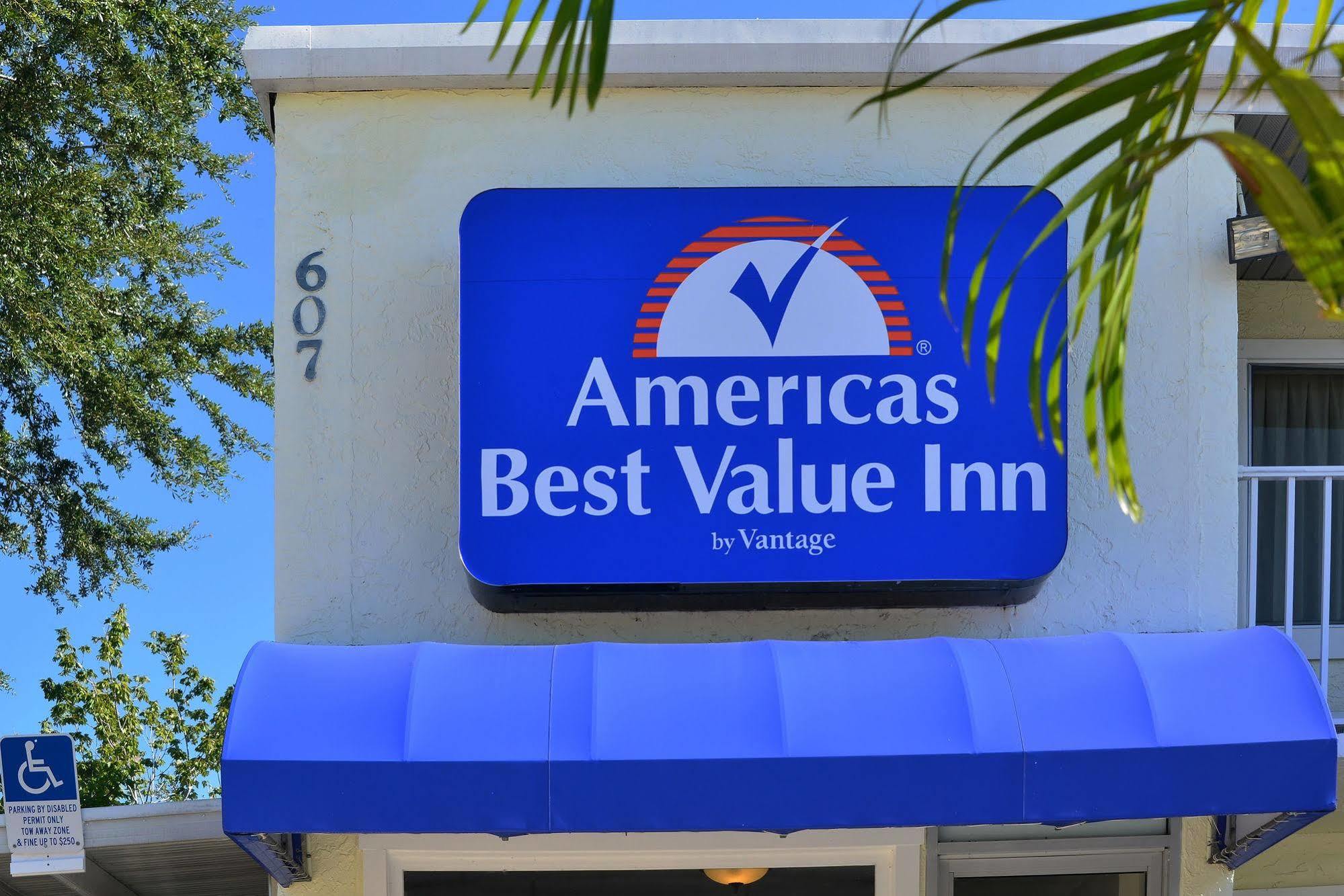 Americas Best Value Inn Bradenton-Sarasota Eksteriør billede